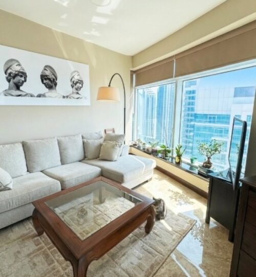 Flexible 12 Cheques|Fully Furnished|Upgraded Unit