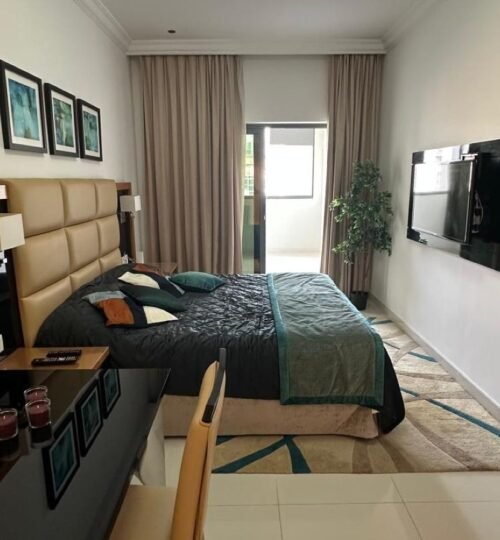 Bright & Modern Studio|Prime Location|High Floor