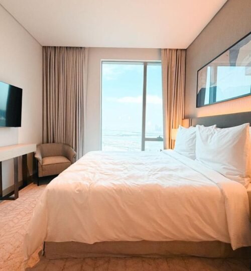 Elegant 1BR|Skyline & Canal Views|High Floor