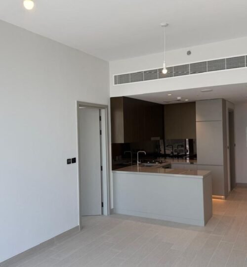 Modern & Elegant 1BR |Spacious|Excellent Location