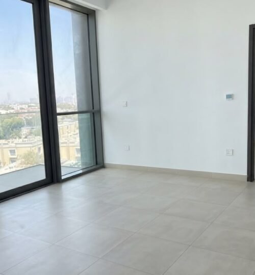 Elegant 1BR| Downtown & Pool Views| Prime Location